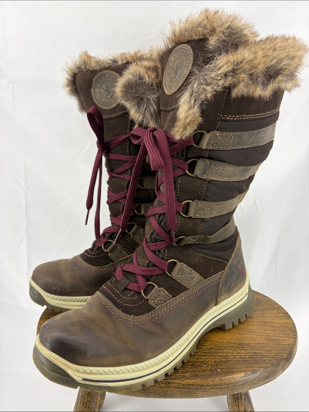 Santana Canada Marlyna Winter Boots w/ Distressed Leather & Faux Fur, Womens 7